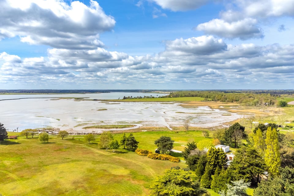 Marsh Lodge, Aldeburgh: The estuarine mudflats