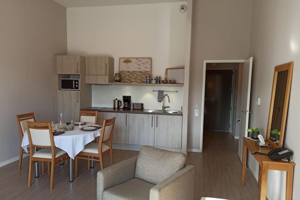 House, Accessible, Ensuite | Private kitchen