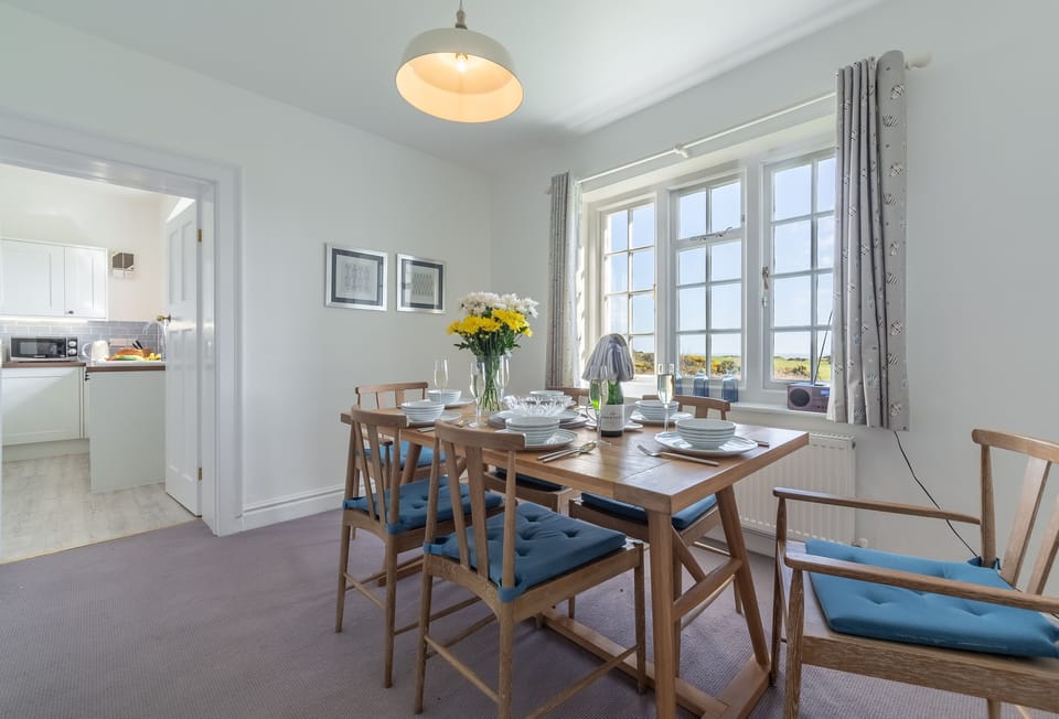 Ground floor: Dining room