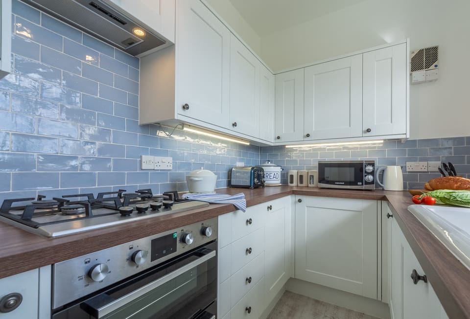 Ground floor: Kitchen