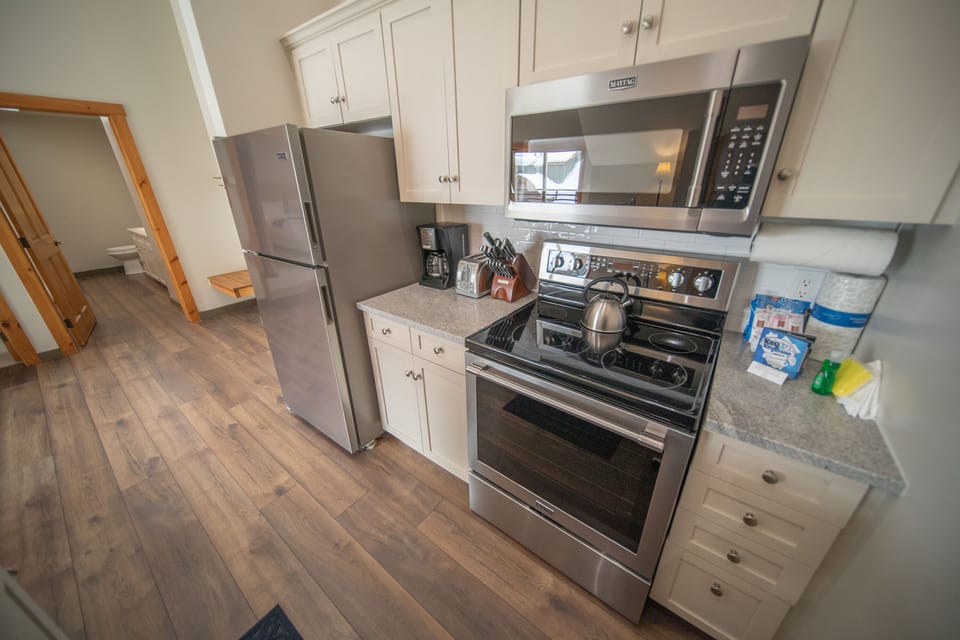 Fully equipped kitchen