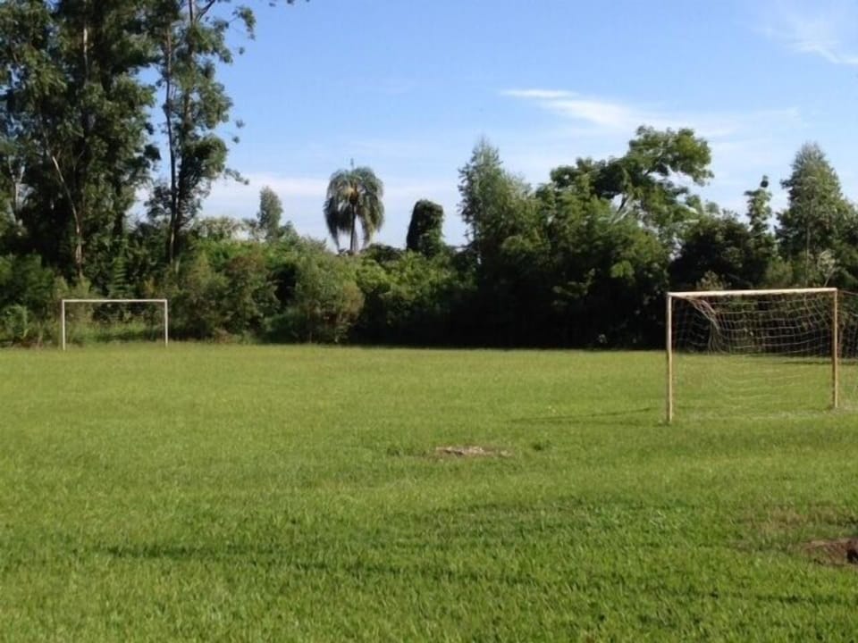 Campo de futebol gramado