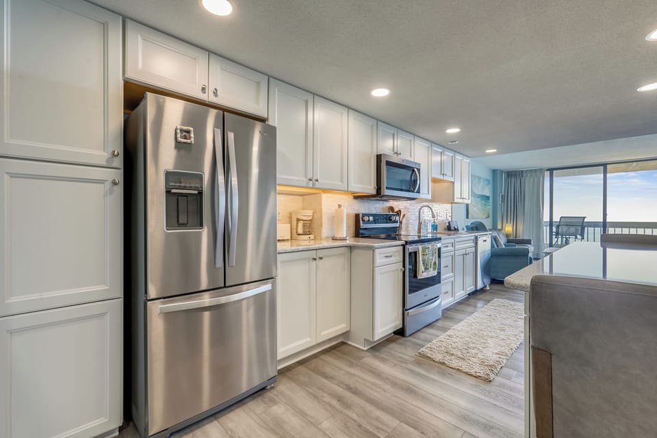 Main Level,Kitchen,
