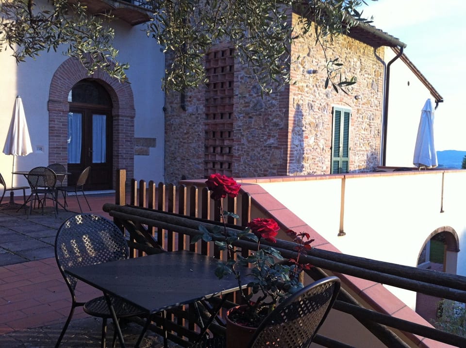 Monache 1 veranda overlooking the gardens and countryside