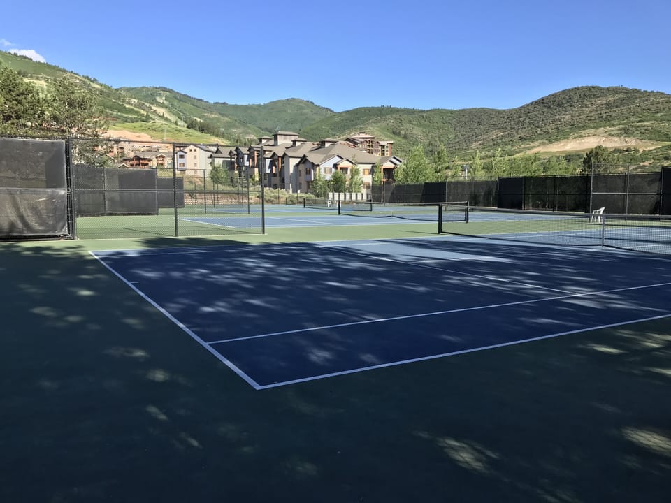 Sport court