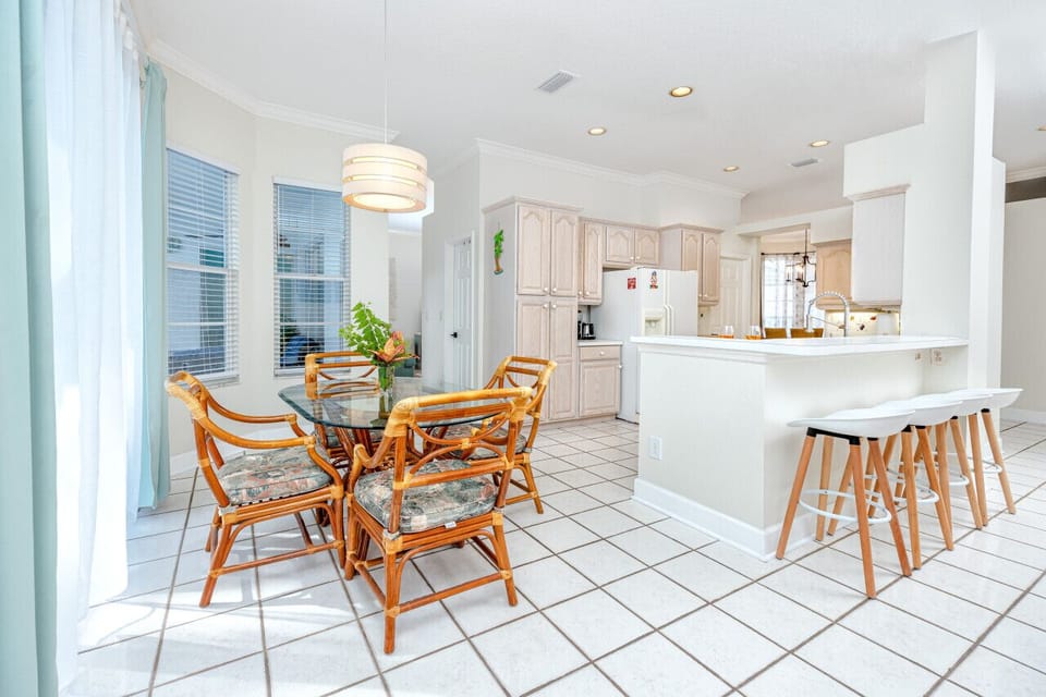 Open-concept, well-stocked kitchen