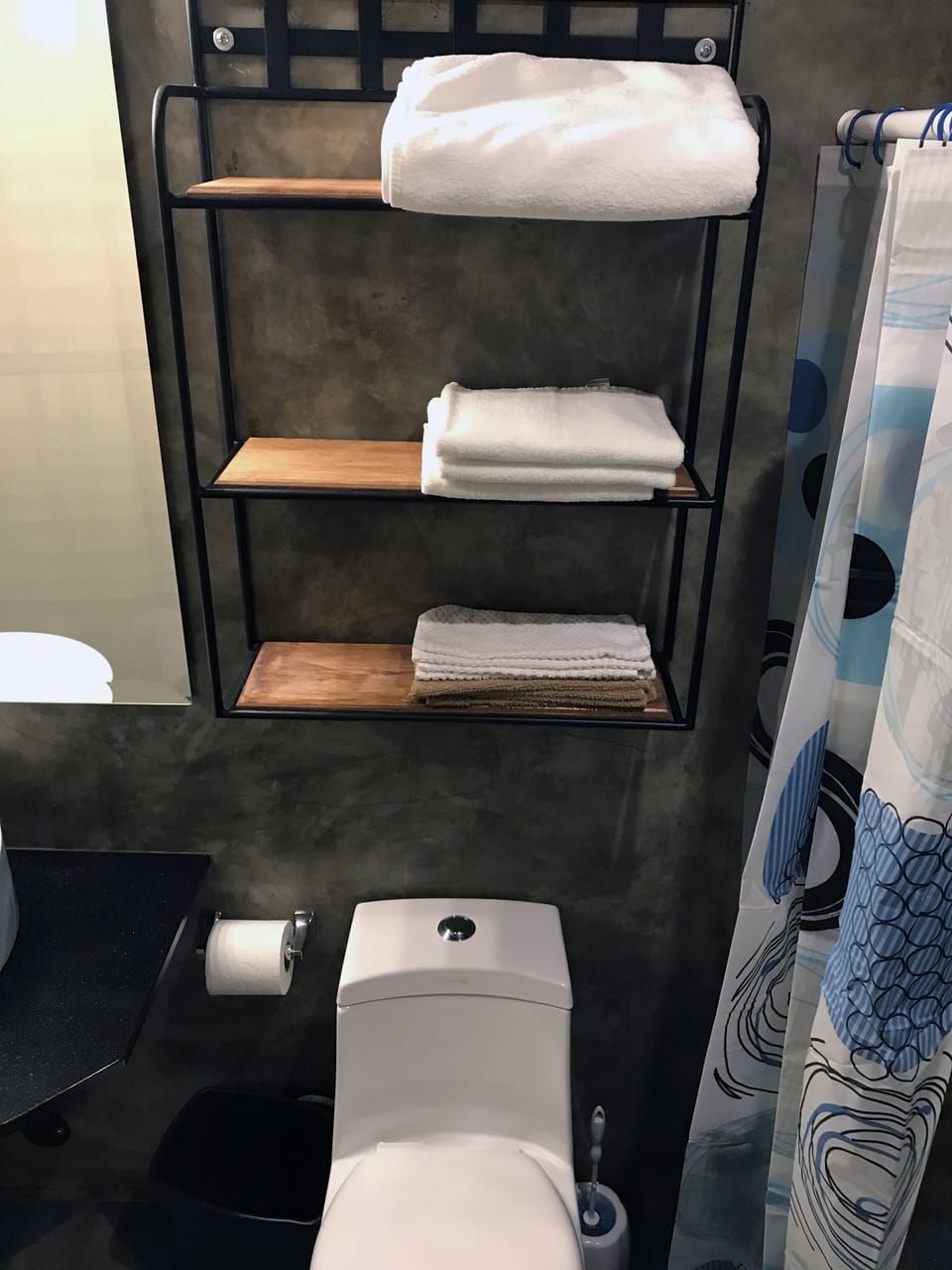 Towels and linens provided