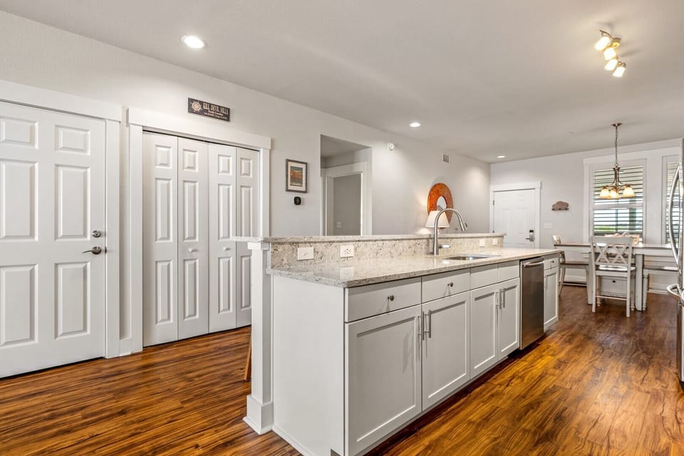 Kitchen Counter