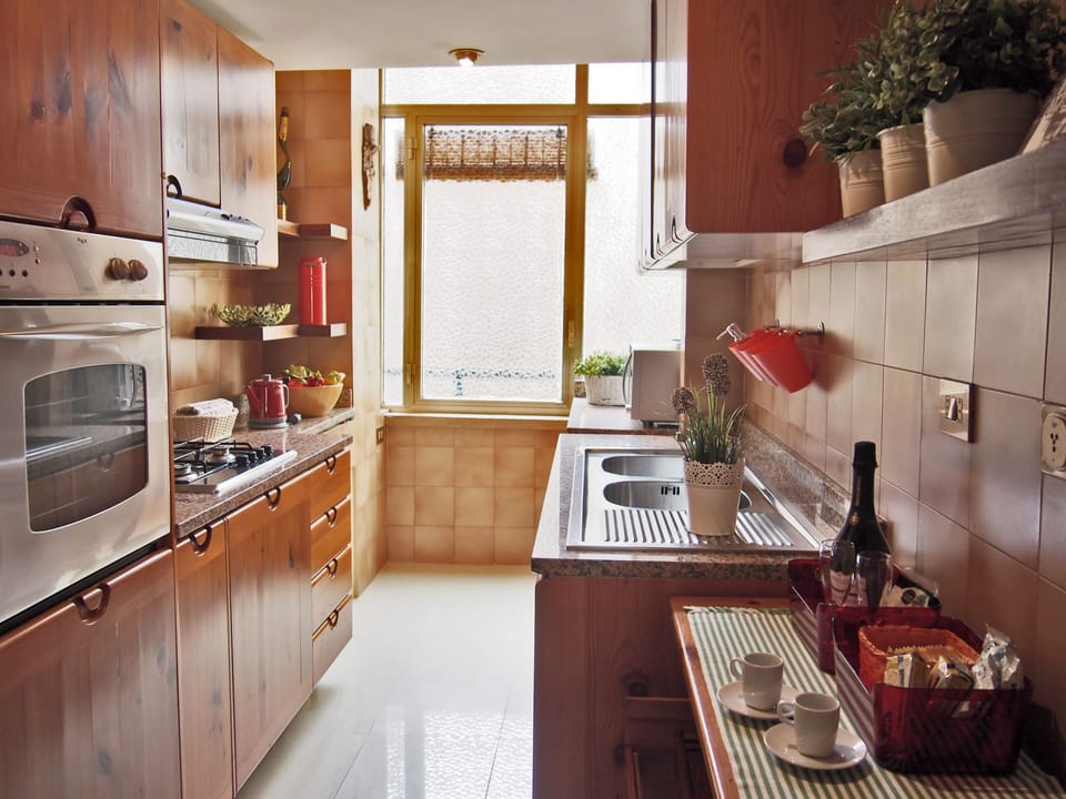 full equipped kitchen