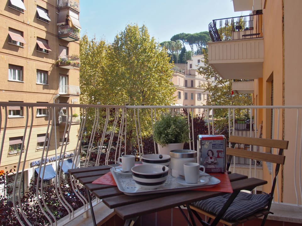 balcony