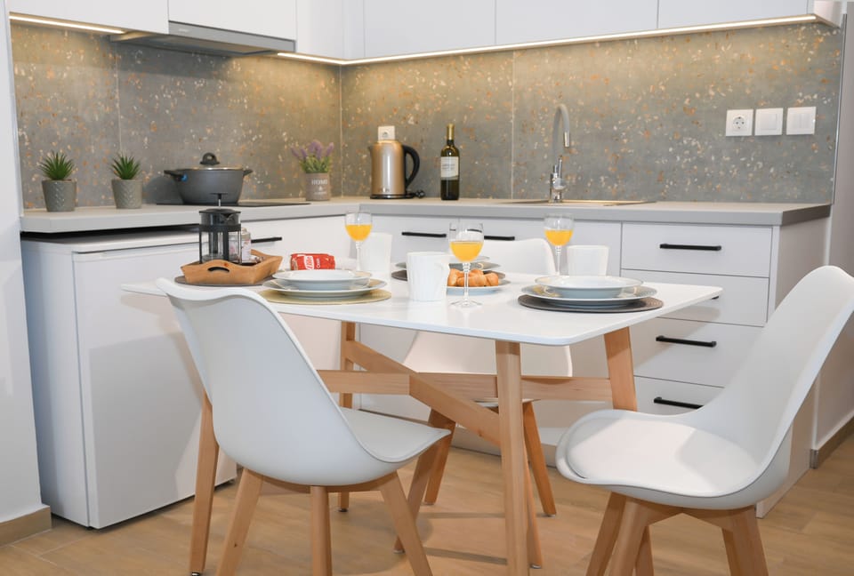 KITCHEN B8