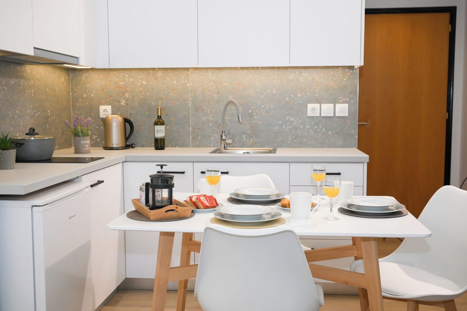 KITCHEN B8
