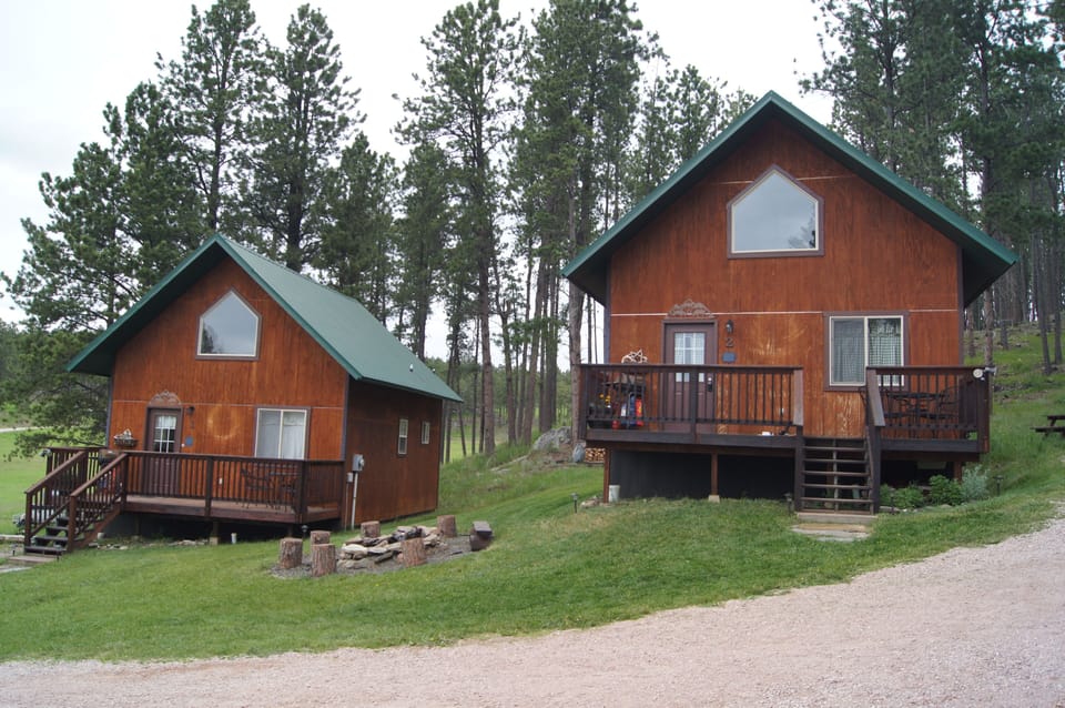 ELK HAVEN CABINS, Custer, SD (24)