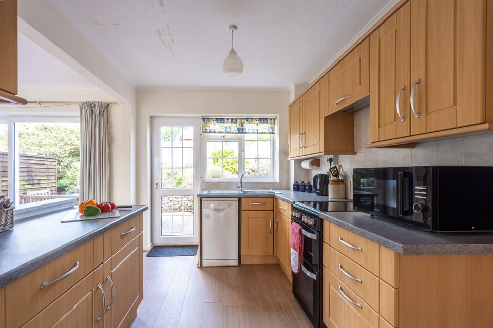 Ground floor: Kitchen