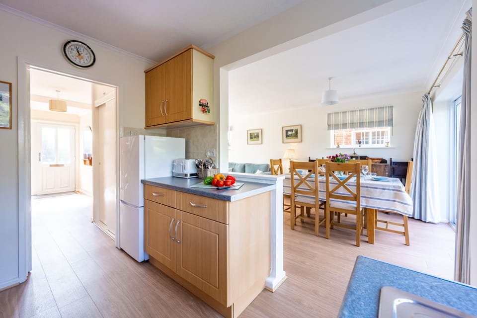 Ground floor: Kitchen leads into the dining room