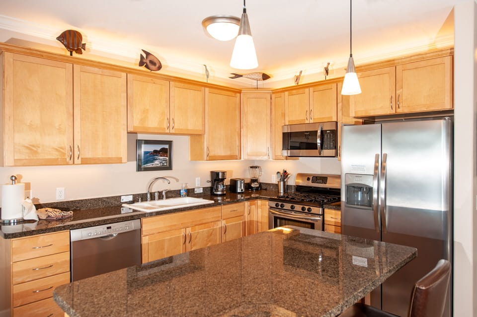 Full Kitchen