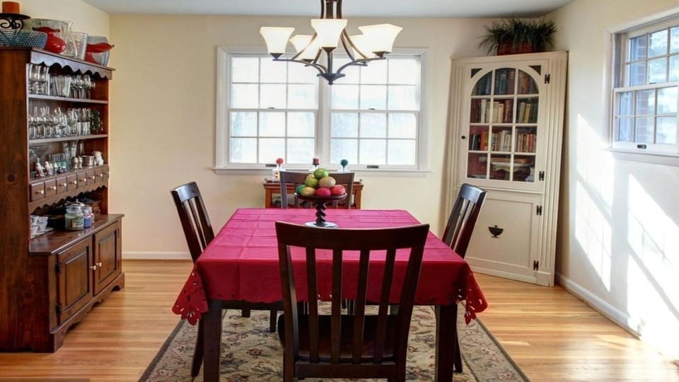 formal dining room