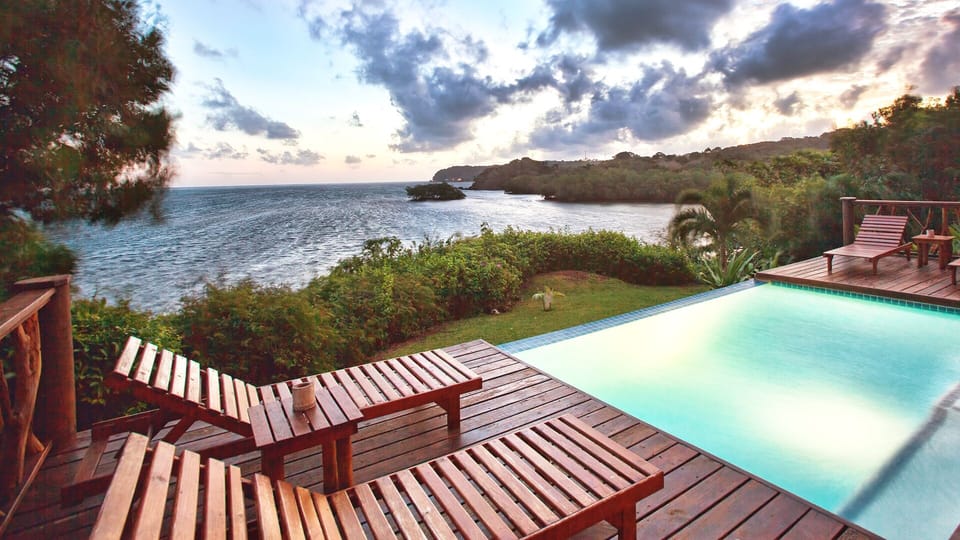 Private pool with stunning view.
