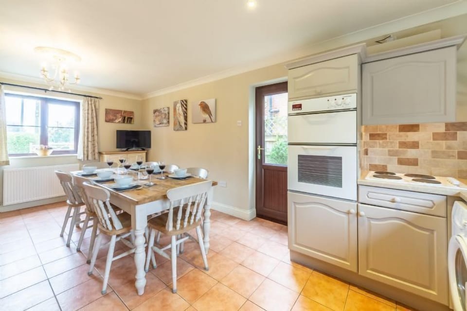 Saltmarshes, Holme: Lovely dual aspect kitchen and door to garden