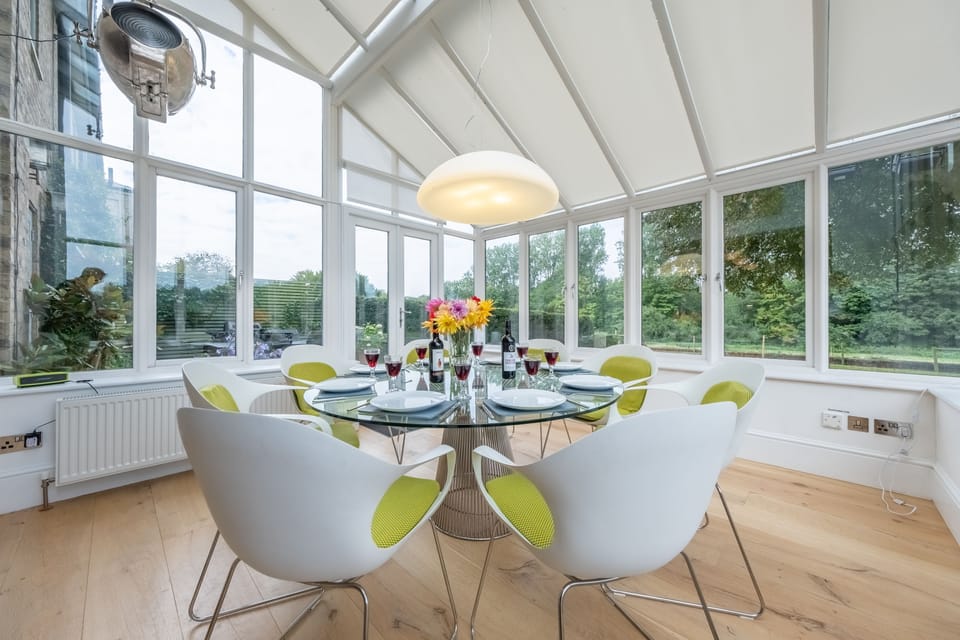Ground floor: Enjoy a meal overlooking the garden
