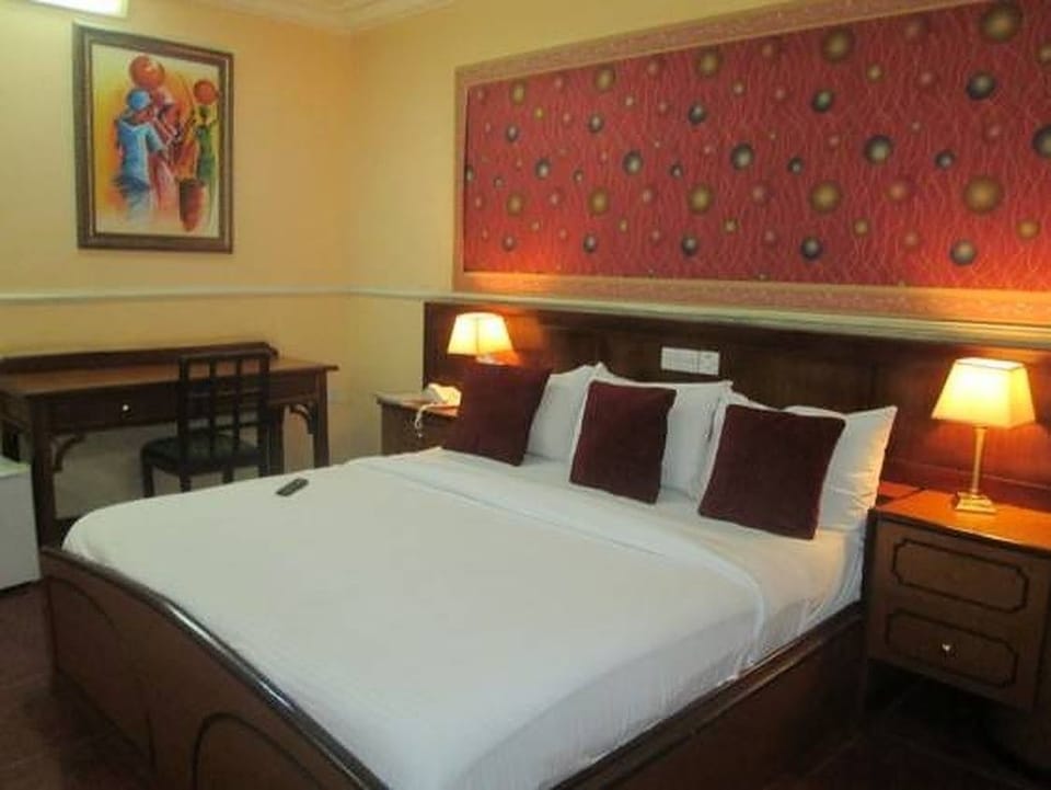 Standard Room | Individually decorated, individually furnished, desk, laptop workspace
