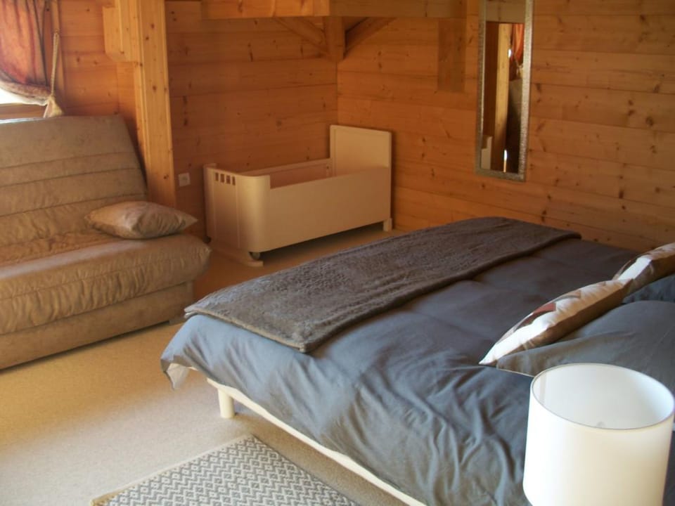 Individually decorated, individually furnished, free WiFi, bed sheets