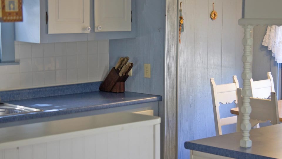 You'll enjoy lots of counter space in kitchen.