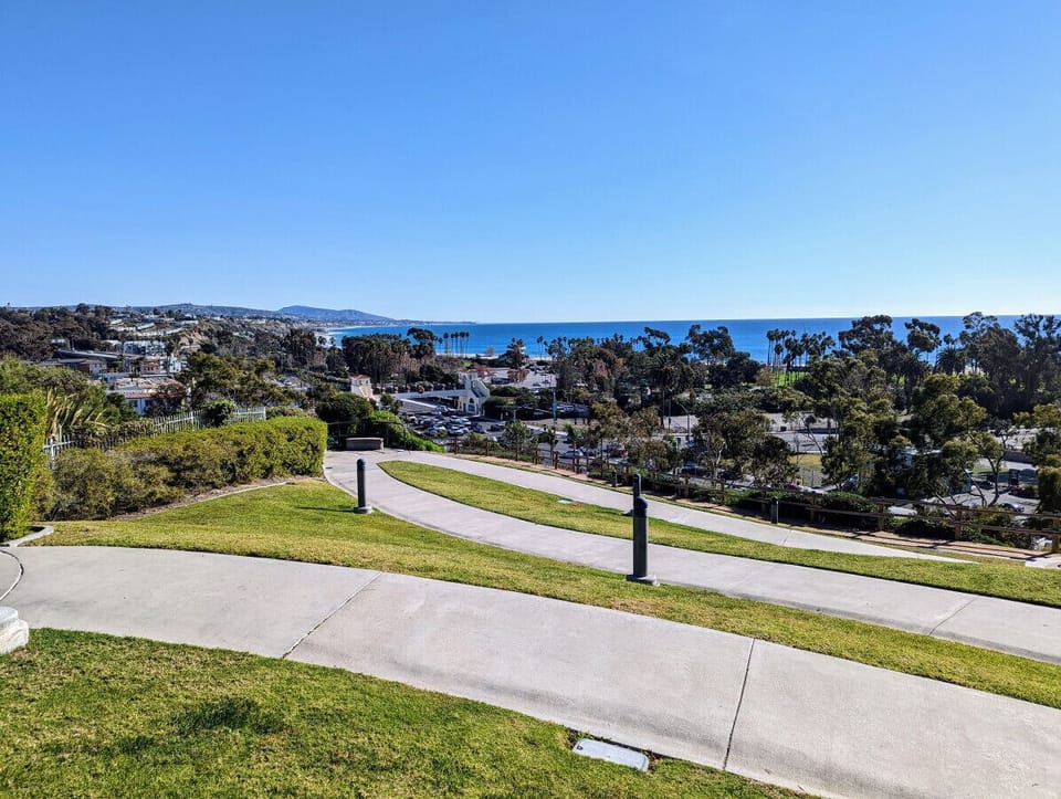 Sea View Park Walking Path to Doheny Beach