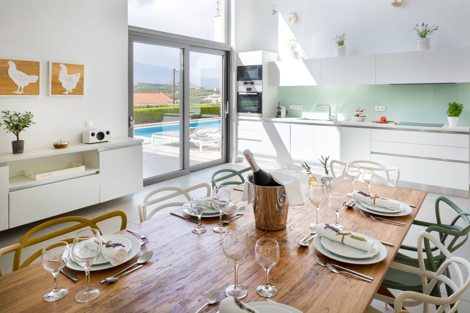 Villa Karga kitchen