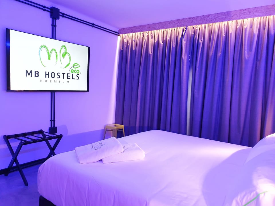 Superior Double Room | Television