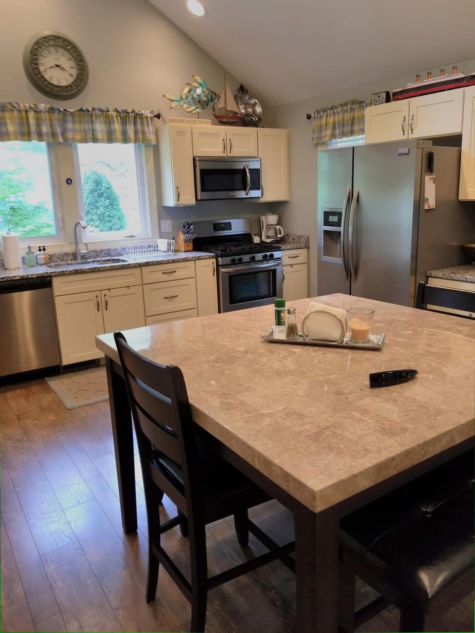 New Kitchen with Granite and Stainless Steel Appliances