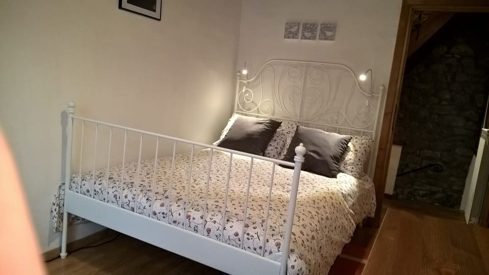 Bedroom 3 (off bedroom 2)