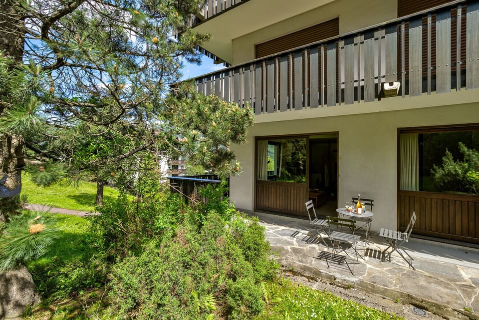 Terrace spans both living area and Bedroom 1