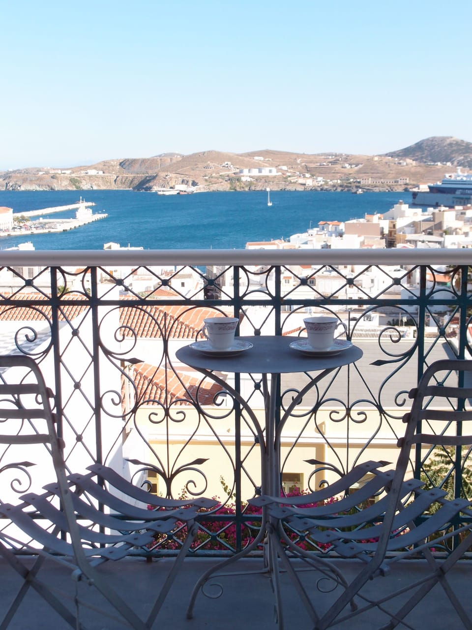 sea view from Yakinthos balcony