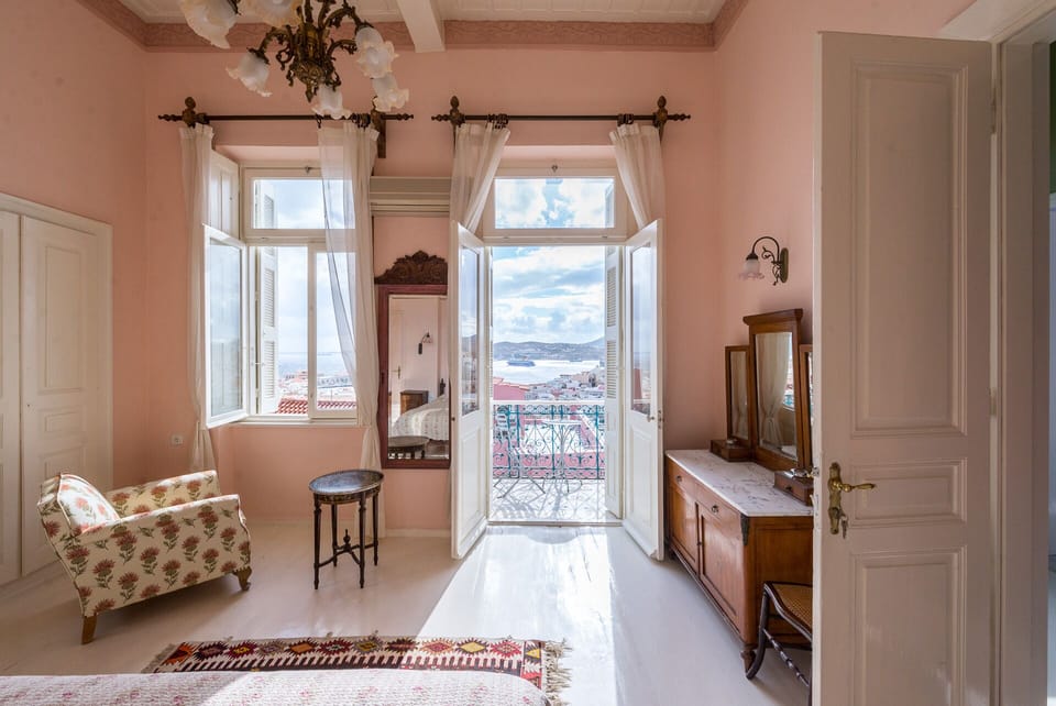  Narkissos bedroom with sea views 