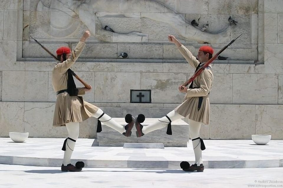 Change of guards at Syntagma square