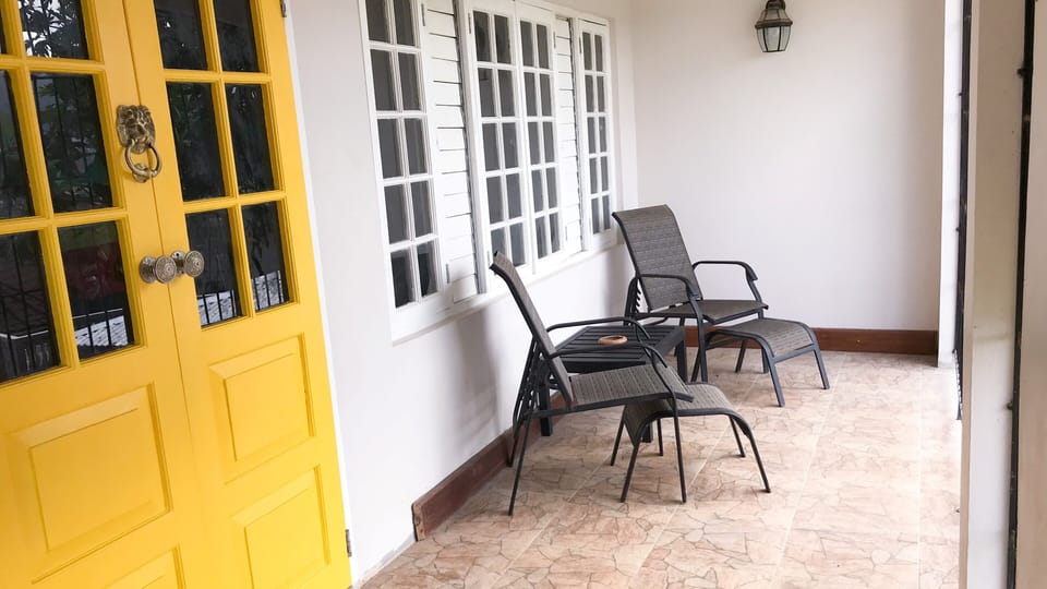 Welcome to the Yellow Door apartment