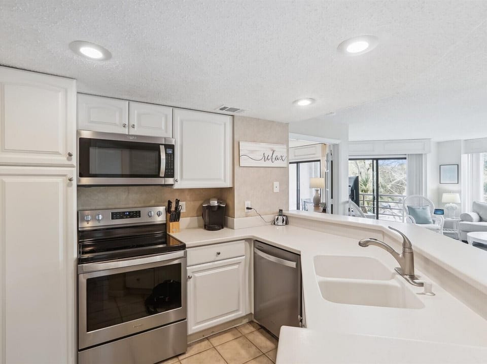 Kitchen at 2317 Villamare