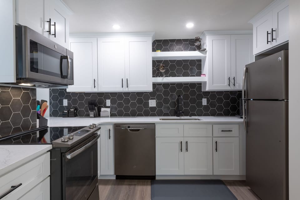 Kitchen - All modern appliances