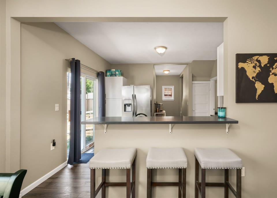 Dining Room/Kitchen