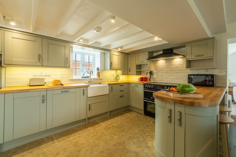 Ground floor: Kitchen