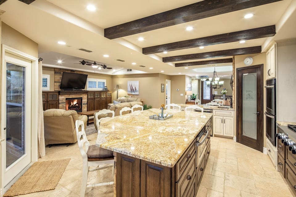 Open kitchen/living/dining
