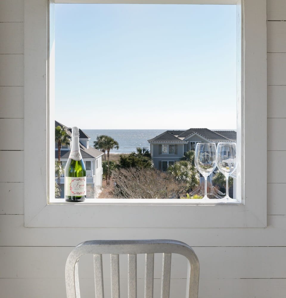 Enjoy Your Evening on the Isle of Palms!