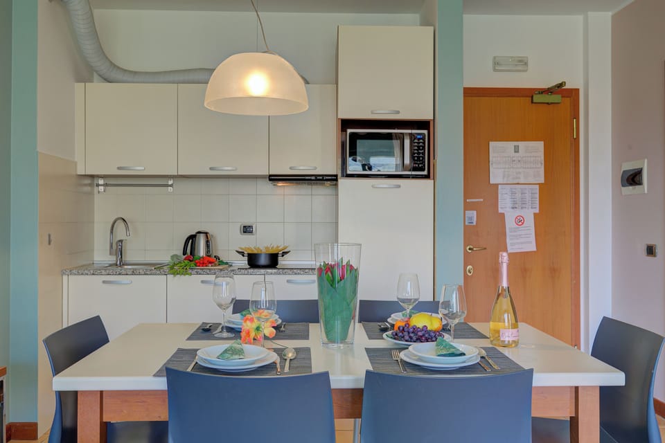 Kitchen and dining area