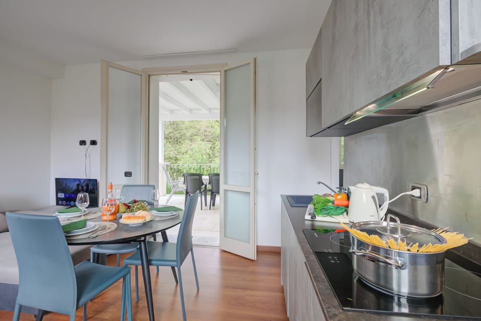 Kitchen and dining area