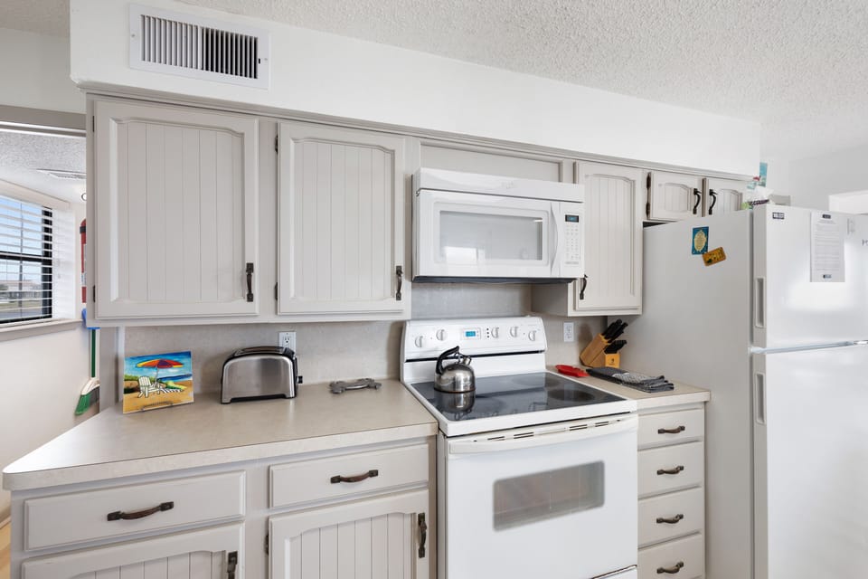 Our guest app includes a list of all stocked items so you know what to bring.