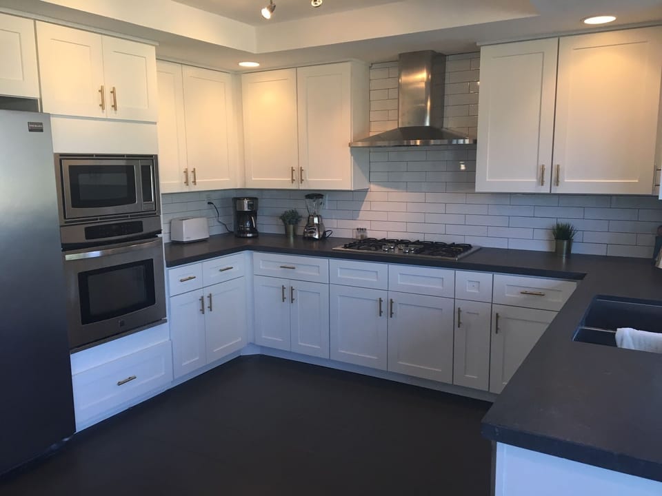 Newly remodeled Kitchen with quartz countertops