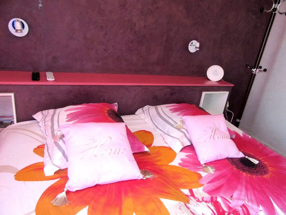 HYGGE_EN_PÉRIGORD_BAIN_NORDIQUE_SAUNA_COCOONING_VACANCES_TOURISME_AMIS_FAMILLE_DORDOGNE