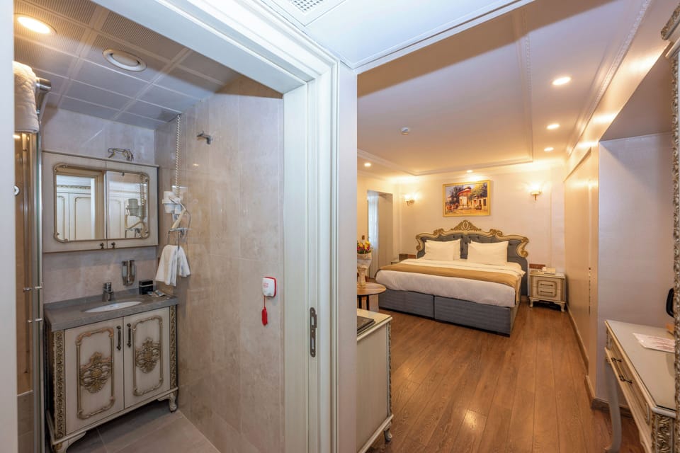 Superior Double Room | Egyptian cotton sheets, premium bedding, memory foam beds, minibar