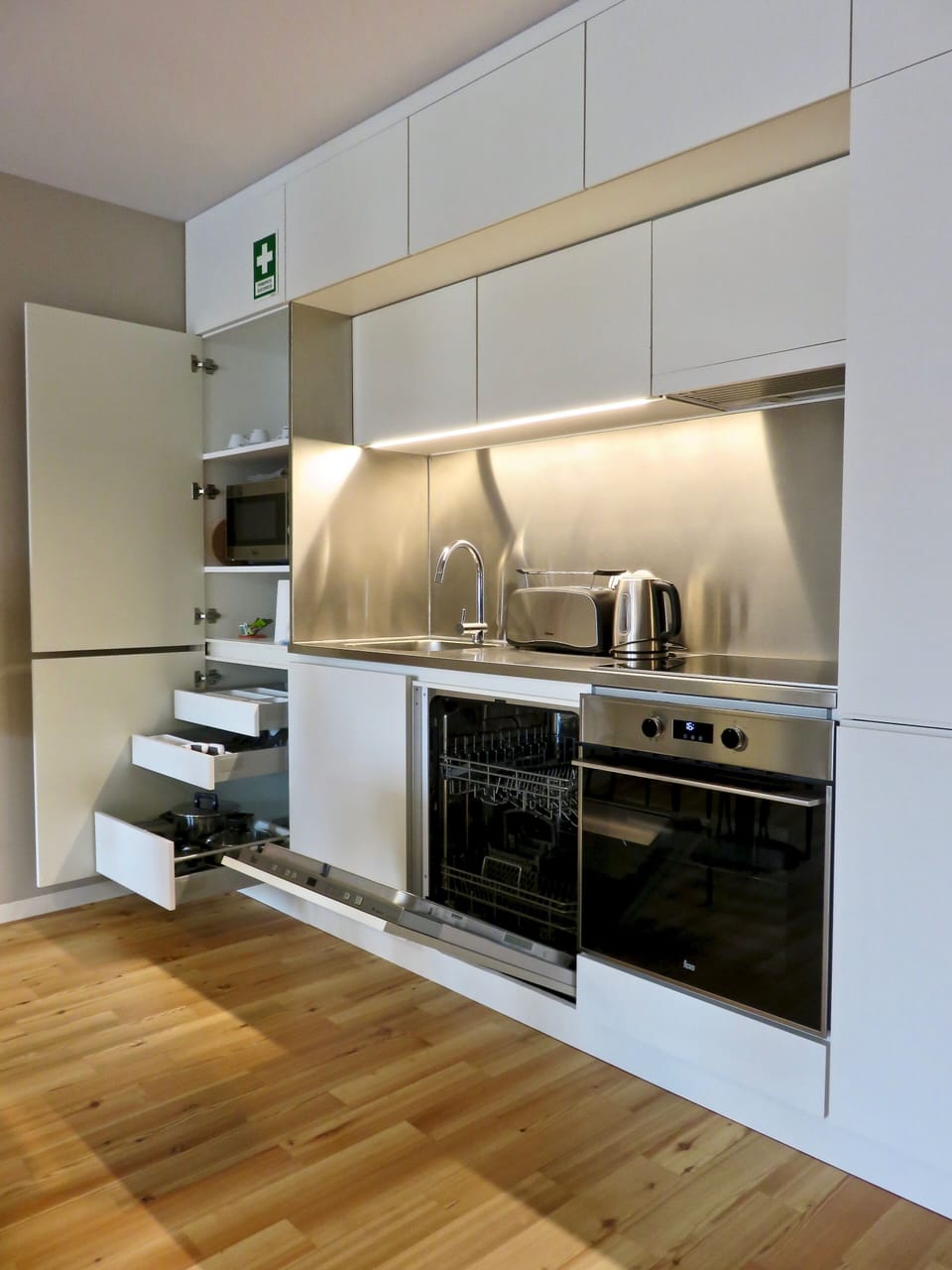 Private kitchenette
